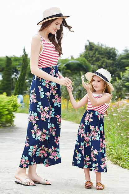 Vestido sin mangas floral a rayas para mujer