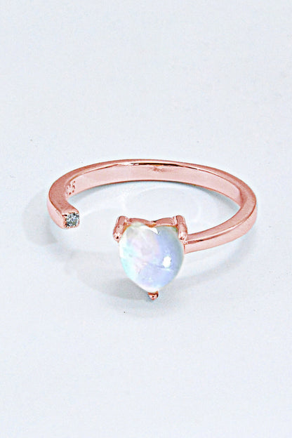 Anillo abierto ajustable con corazón de piedra lunar con incrustaciones