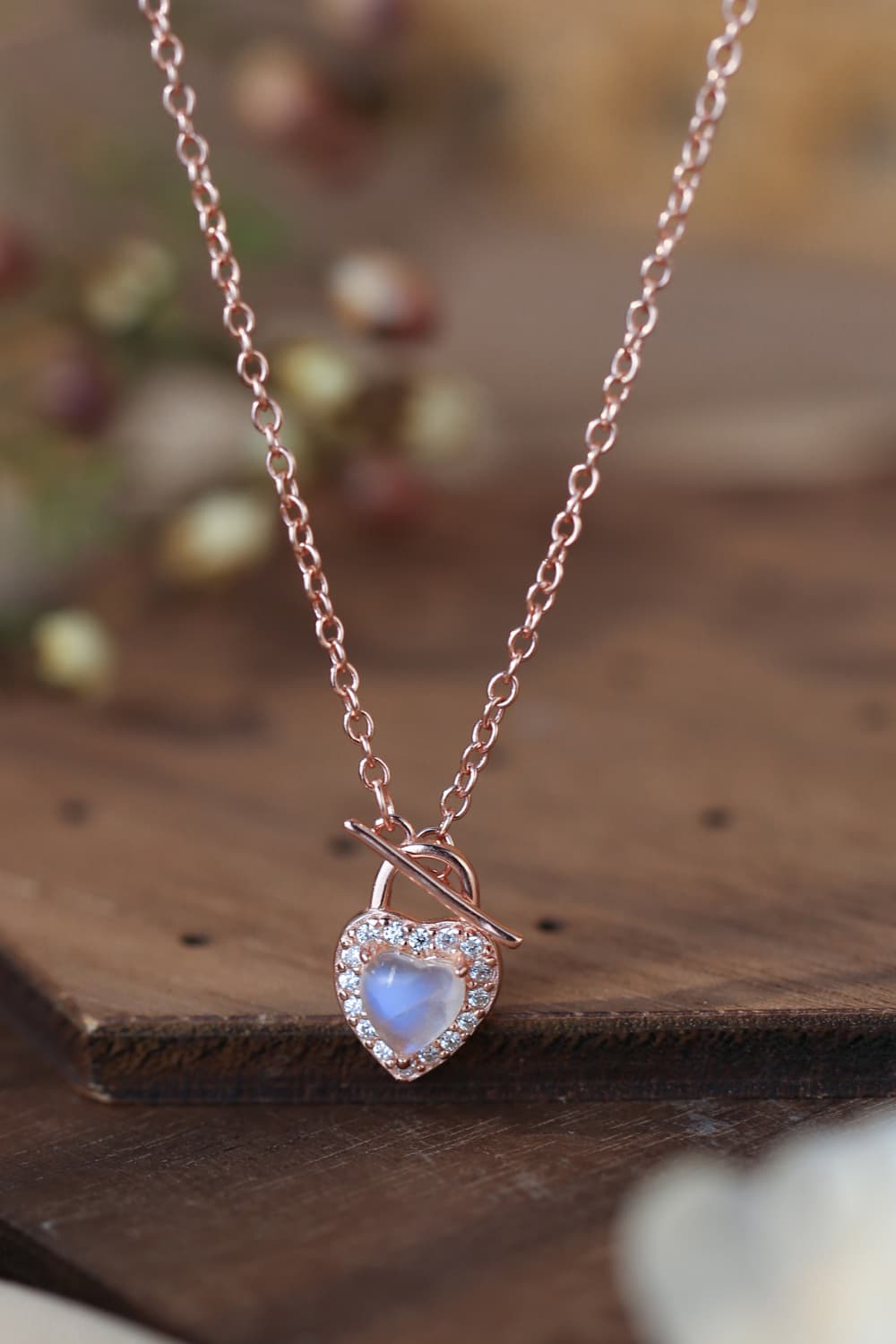 Collier pendentif coeur pierre de lune