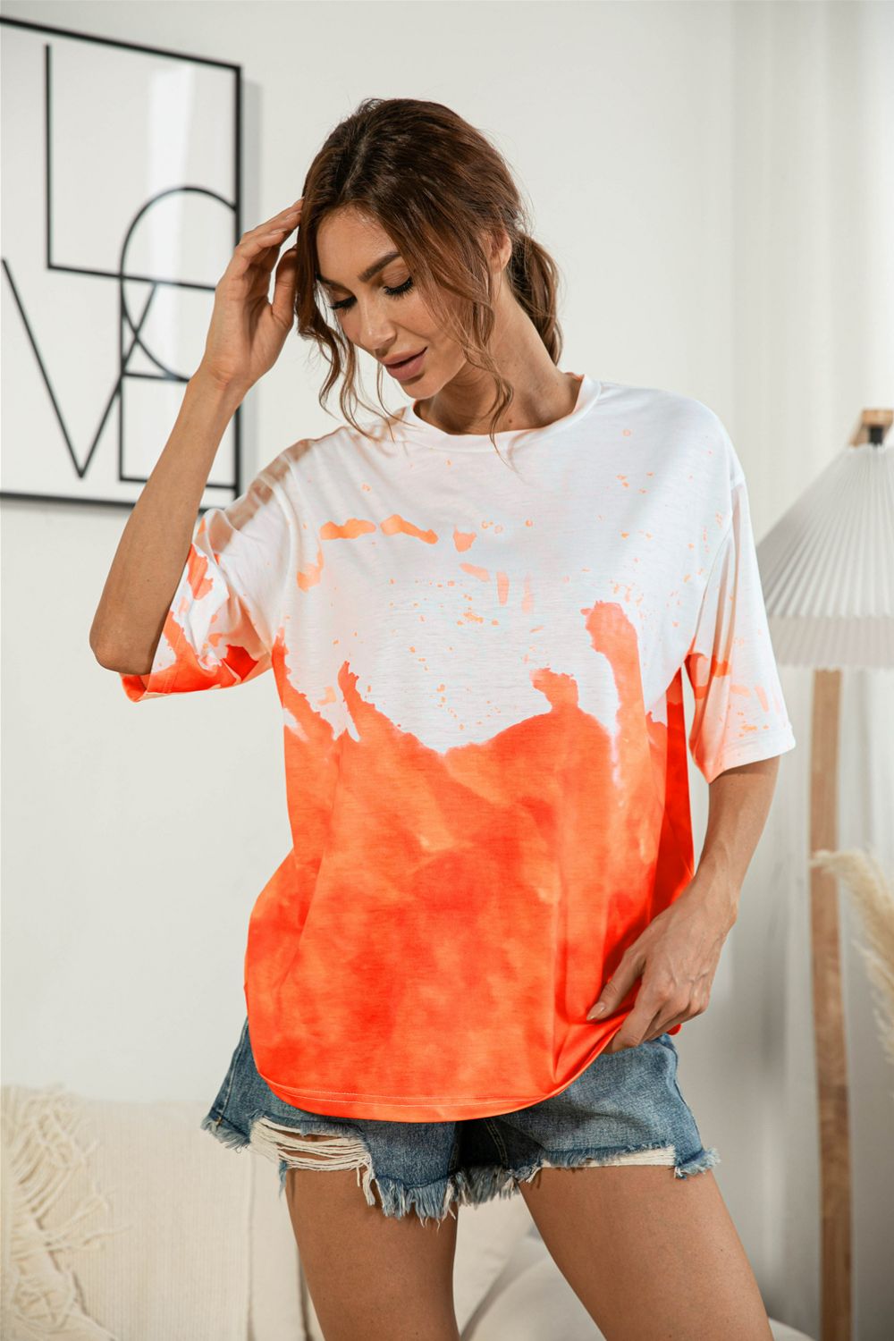 Camiseta con cuello redondo y efecto tie-dye