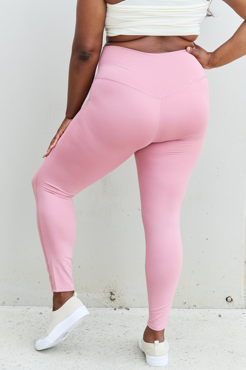 Zenana Fit For You Legging actif taille haute pleine taille en rose clair