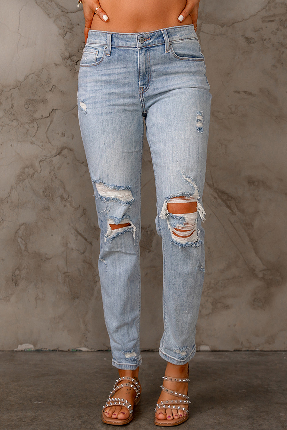 Distressed Straight Legs with Pockets