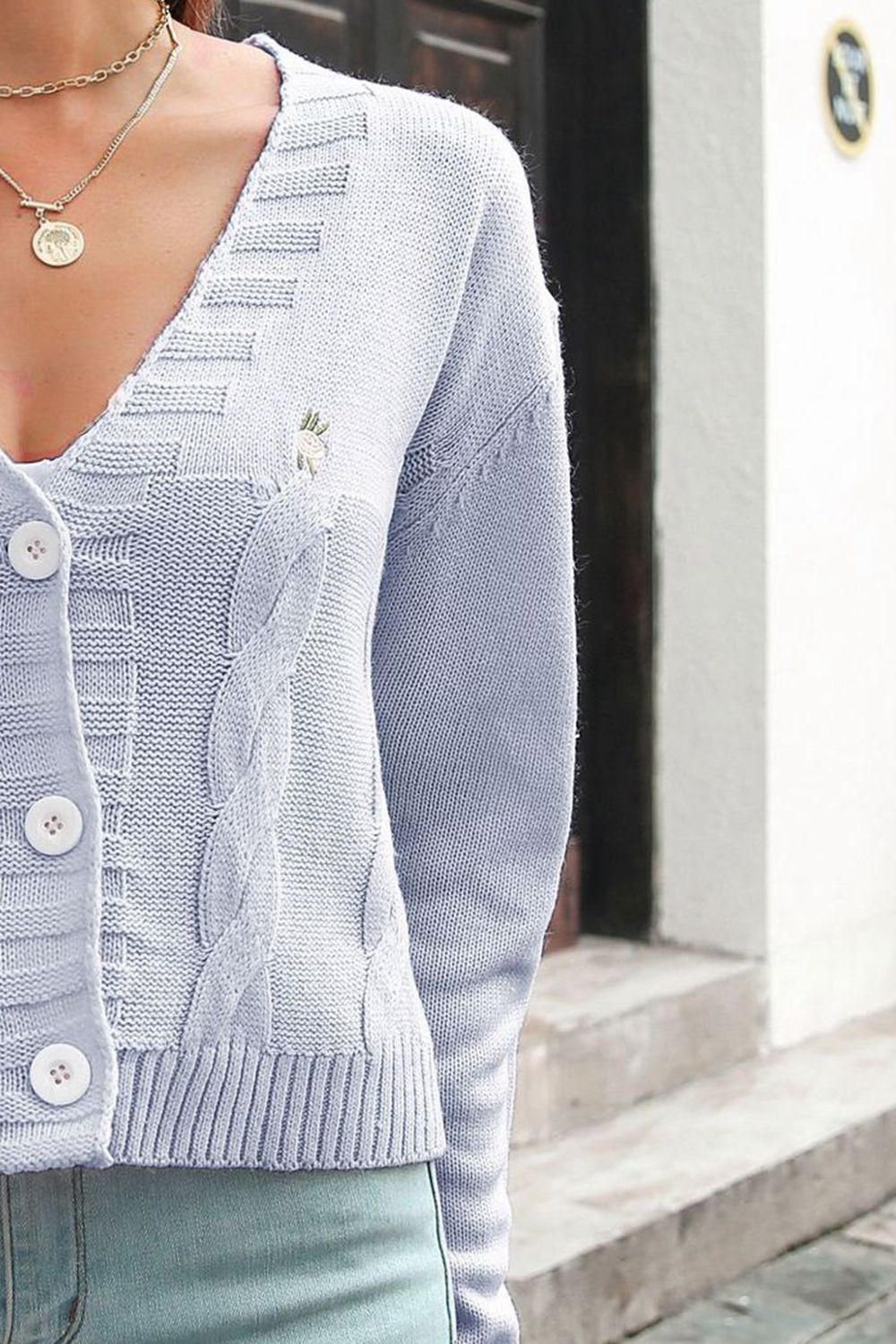 Cardigan boutonné en tricot torsadé