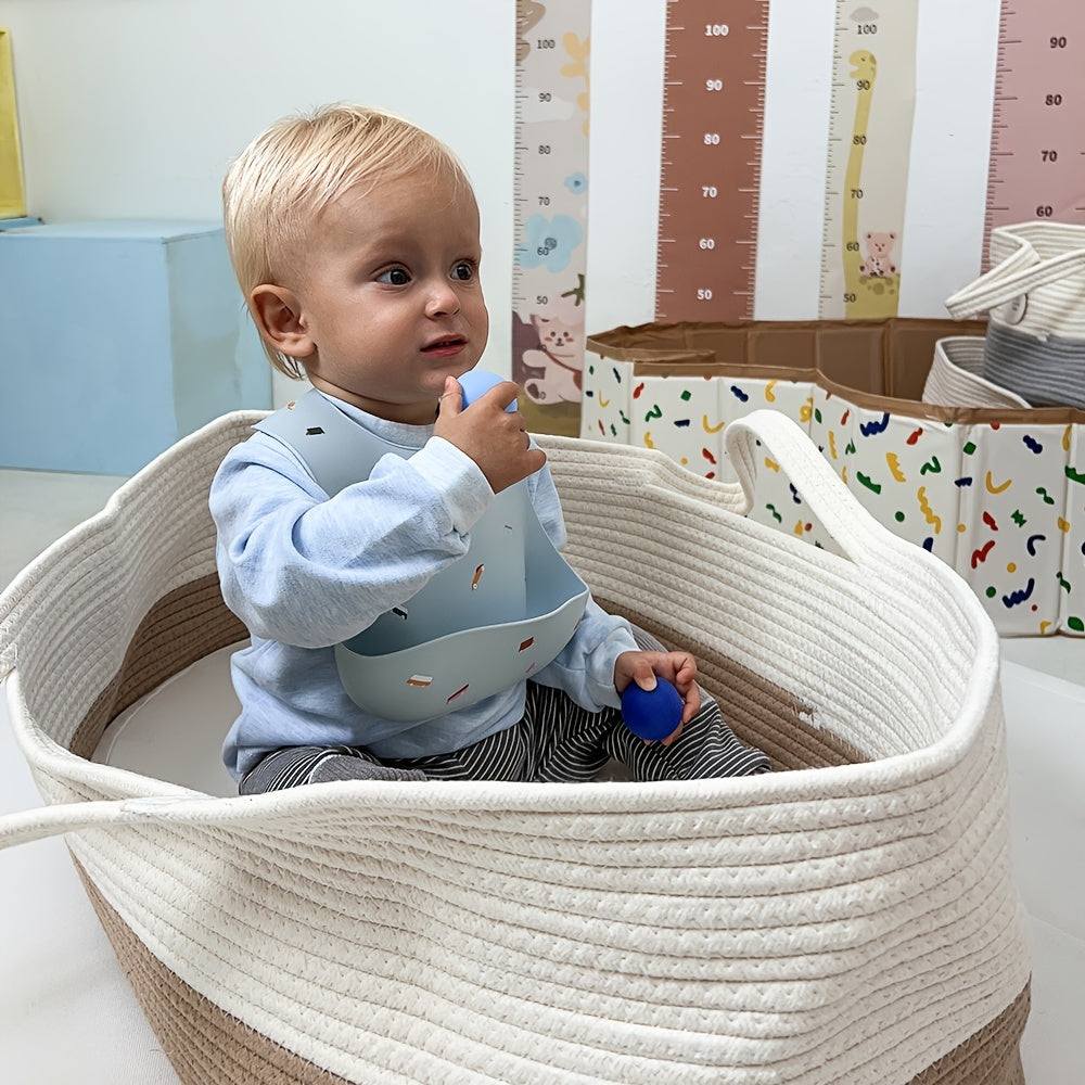 Le compagnon idéal : le berceau portable pour bébé – panier de couchage pliable pour sortir ! 