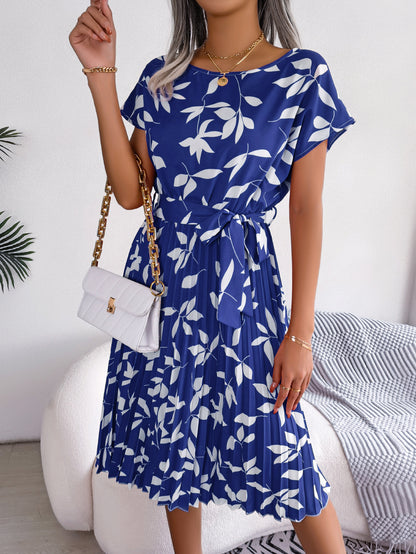 Printed Round Neck Short Sleeve Pleated Dress