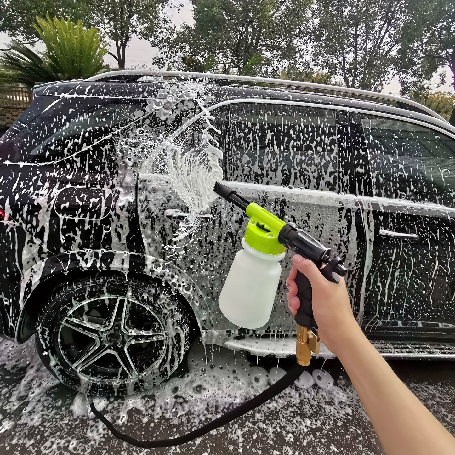 Adjustable Foam Cannon for Garden Hose - Easy to Use and Convenient for Car Washing and Soap Spraying