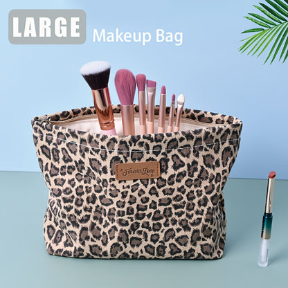 Stylish Leopard Print Makeup Bag - The Perfect Travel Cosmetic Pouch for Organizing Your Essentials!