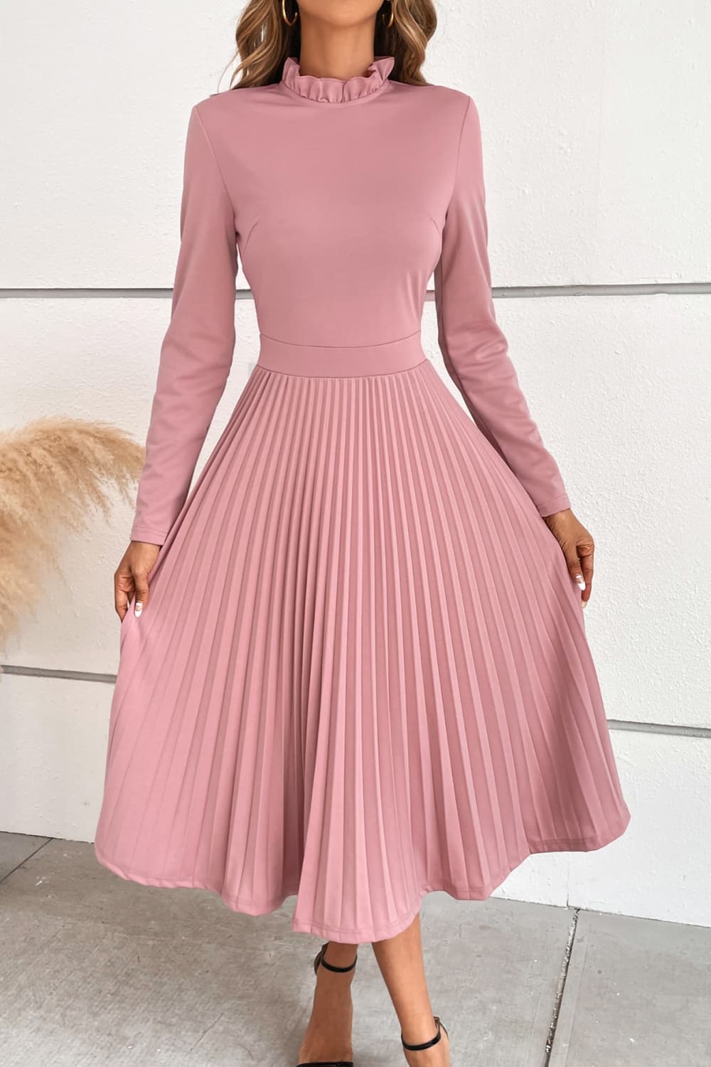 Ruffle Collar Pleated Long Sleeve Dress