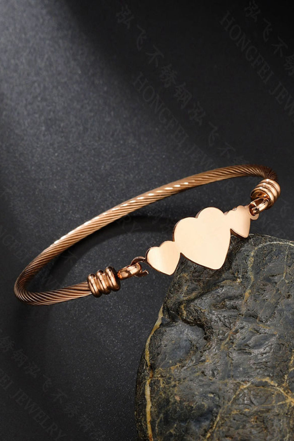 Pulsera de acero inoxidable con corazón