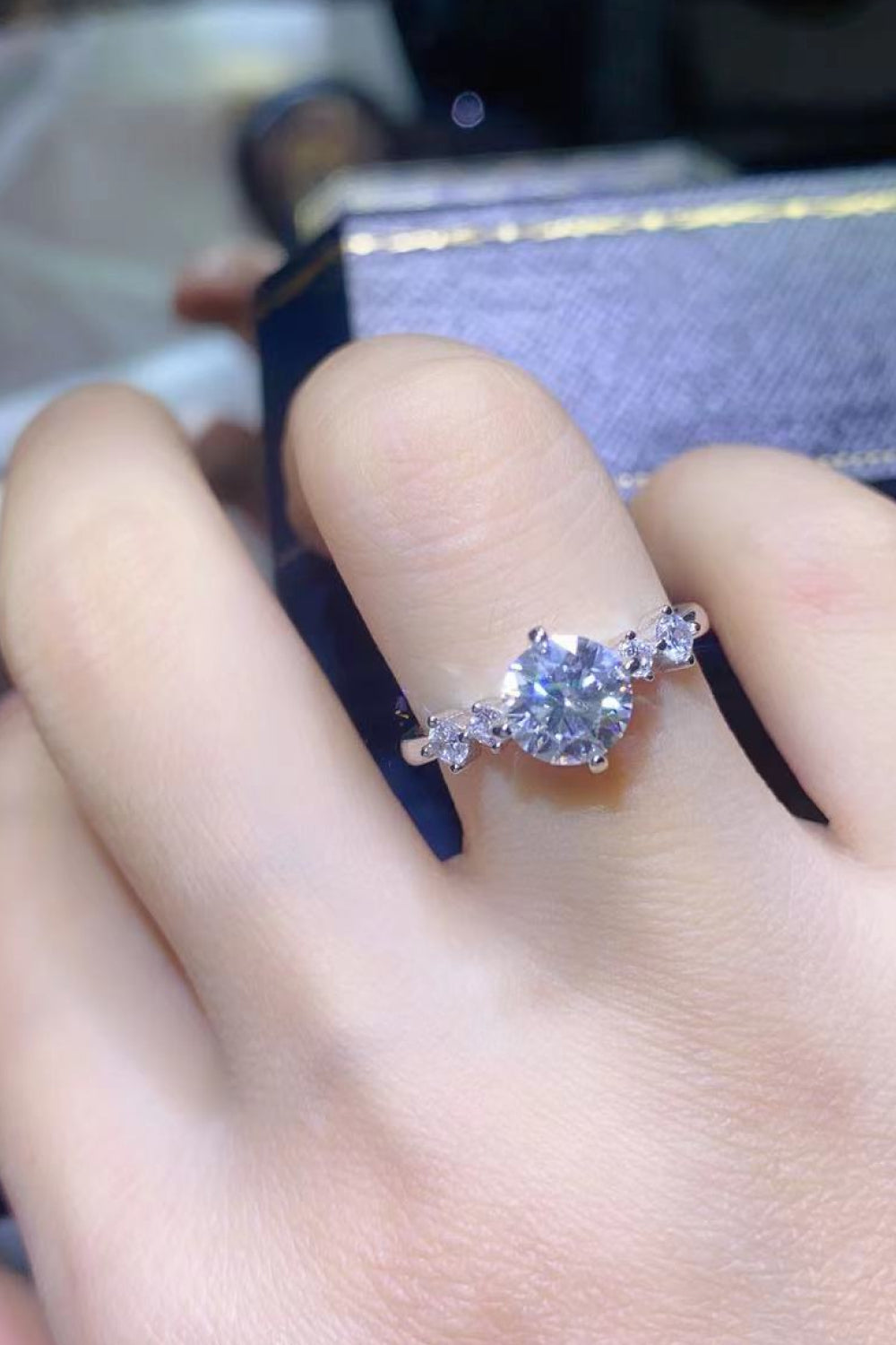 Quelque chose à voir Bague Moissanite 1 Carat