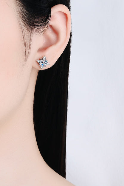 Boucles d'oreilles à tige en moissanite trèfle à quatre feuilles 2 carats