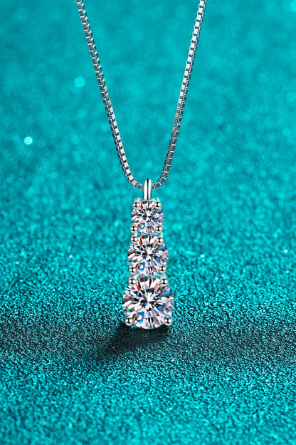 Collier à triple pendentif moissanite