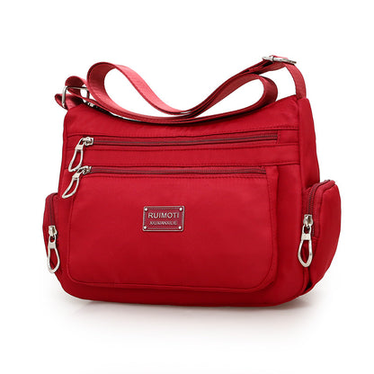 Women's Large Capacity Waterproof Shoulder Bag - The Perfect Accessory for Any Outfit!