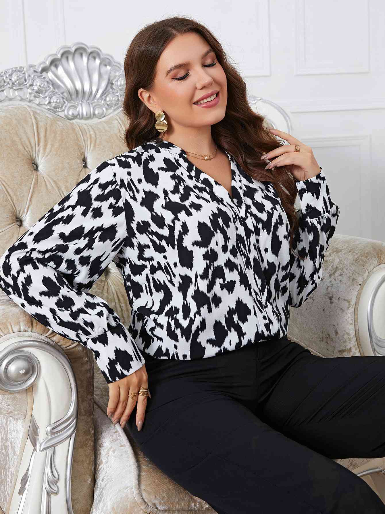 Melo Apparel Blouse imprimée à manches longues et col en V grande taille