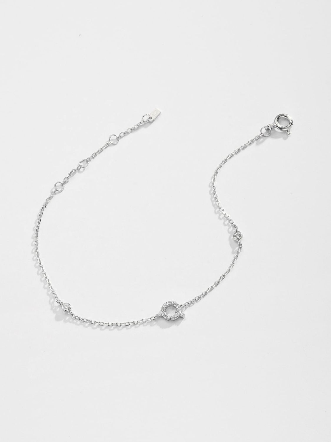 Bracelet en argent sterling 925 avec zircons Q To U