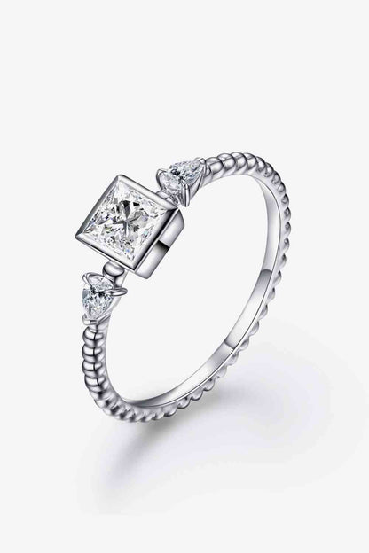 Bague en argent sterling 925 de forme carrée Moissanite